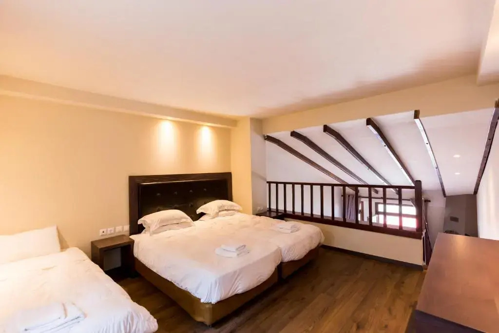 Курорт Nevros Hotel Resort & Spa