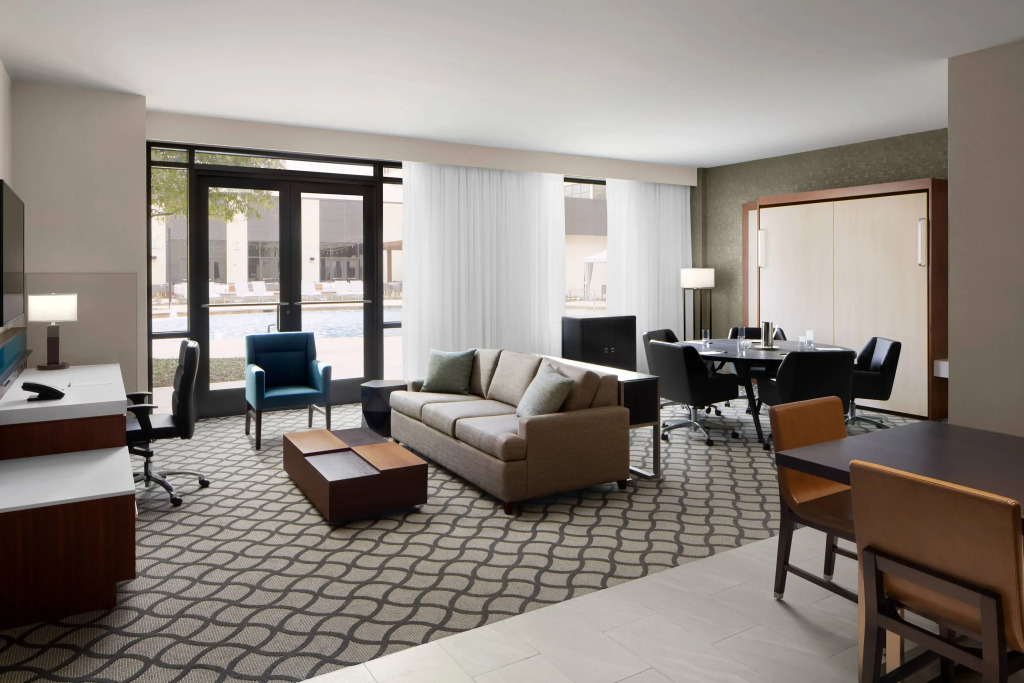 Marriott Dallas Allen Hotel & Convention Center