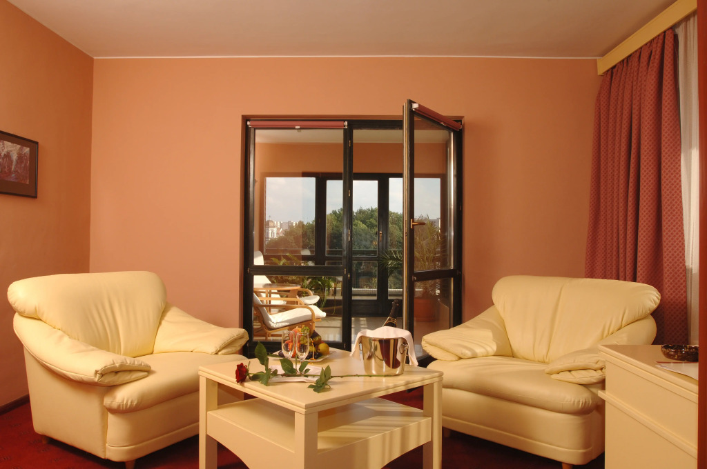 Hotel Fenyõ Conference & Spa