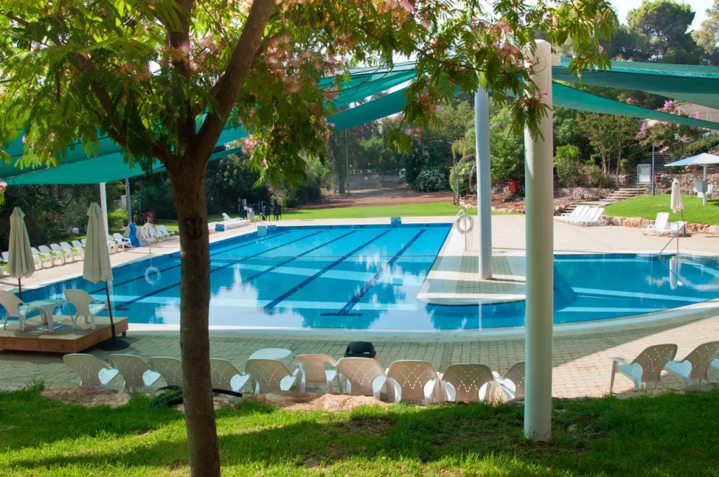 Kfar Giladi Hotel