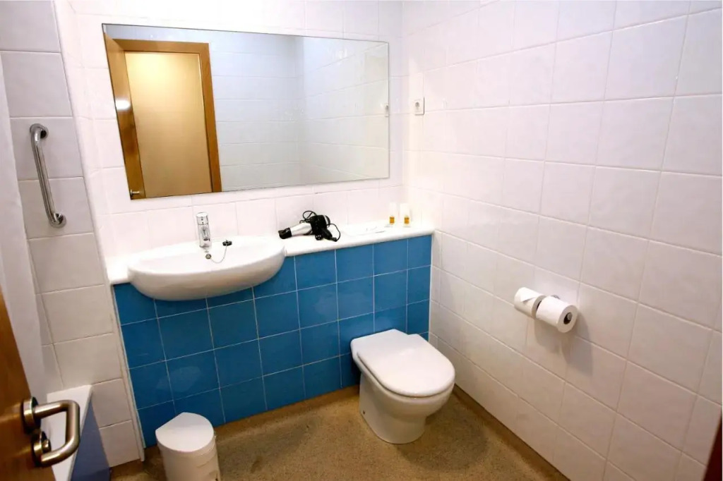 Отель Travelodge Barcelona Fira