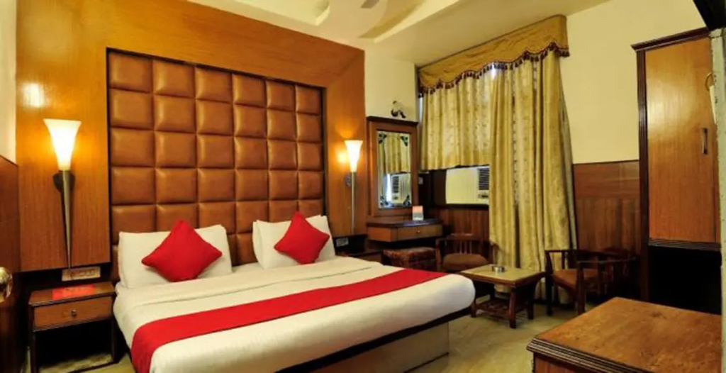 ZO Rooms