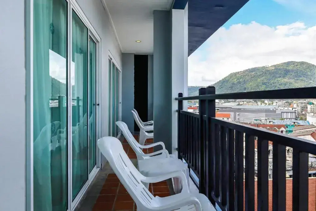 Amata Patong