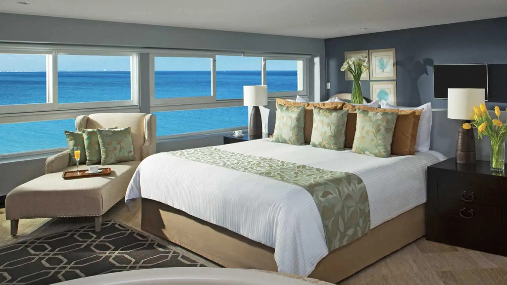 Dreams Sands Cancun Resort & Spa