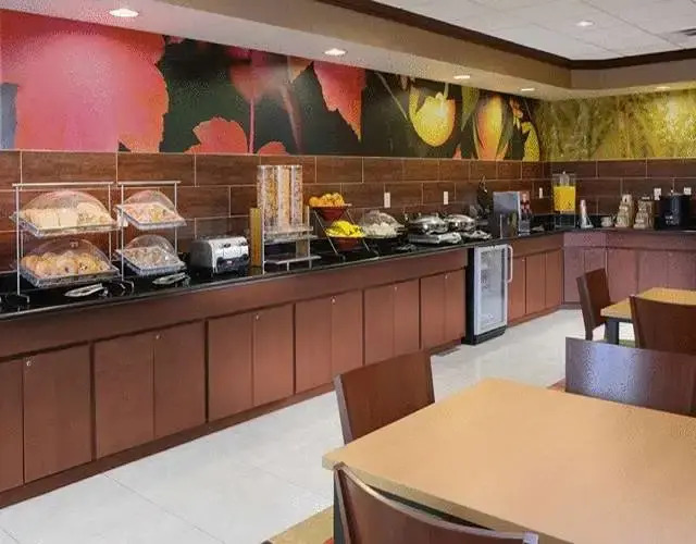 Fairfield Inn & Suites by Marriott Dallas Plano The Colony