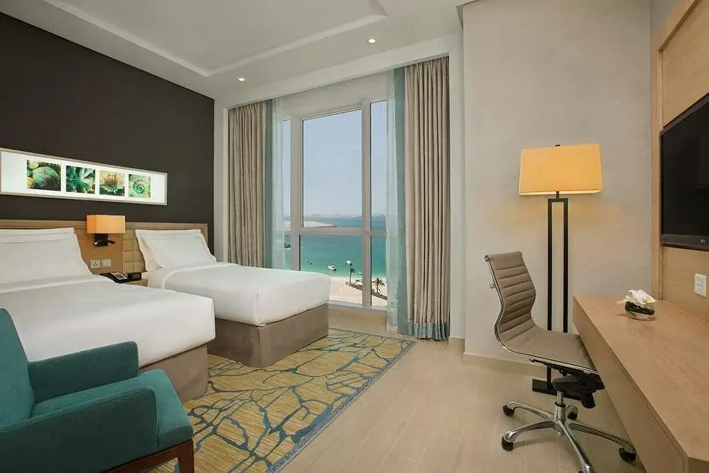 DoubleTree by Hilton Dubai Jumeirah Beach