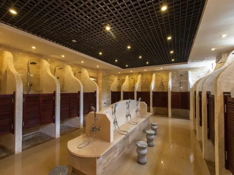 Hainan Nongken Nantian Hot Spring lnternational Resort Hotel
