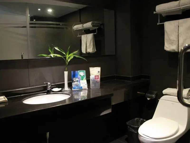 Super 8 by Wyndham Beijing Birds Nest