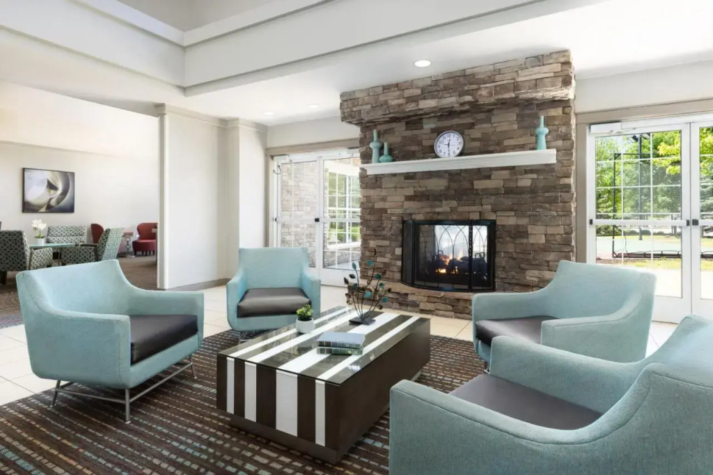 Residence Inn by Marriott Des Moines West at Jordan Creek Town Center