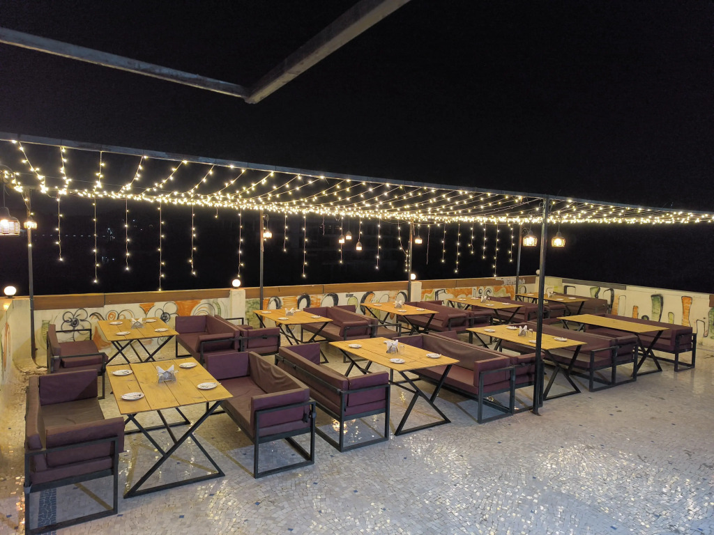 Raha Hotel