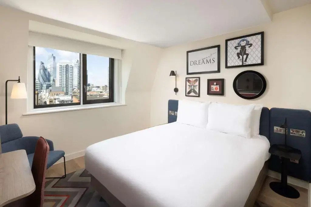 Hampton By Hilton London City