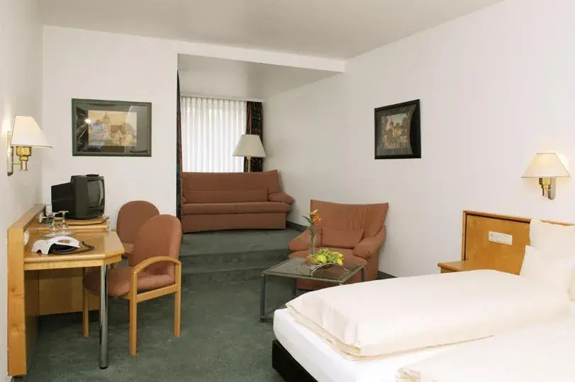 Matchpoint Hotel