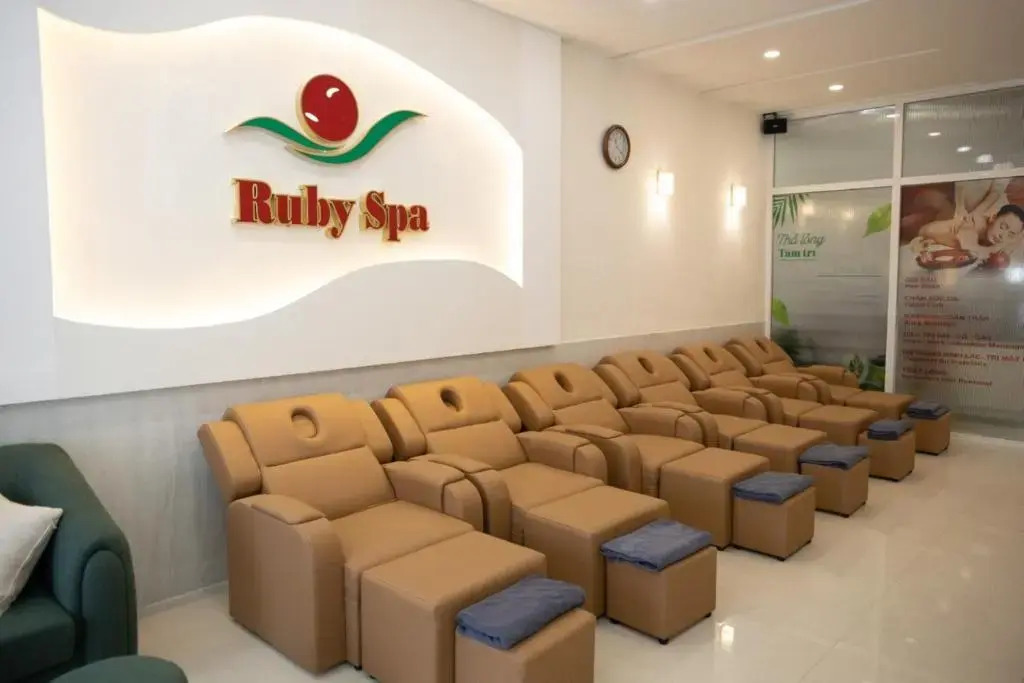 Ruby Hotel