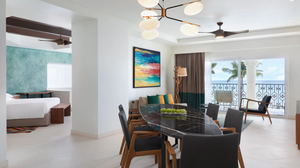 Двухместный люкс c 1 комнатой oceanfront (двуспальная кровать) в Отель Hyatt Vivid Playa Del Carmen