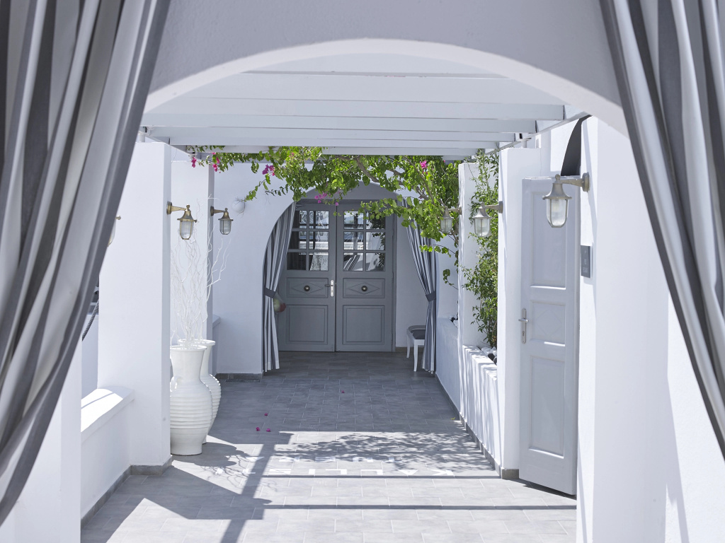 Kalisti Hotel & Suites