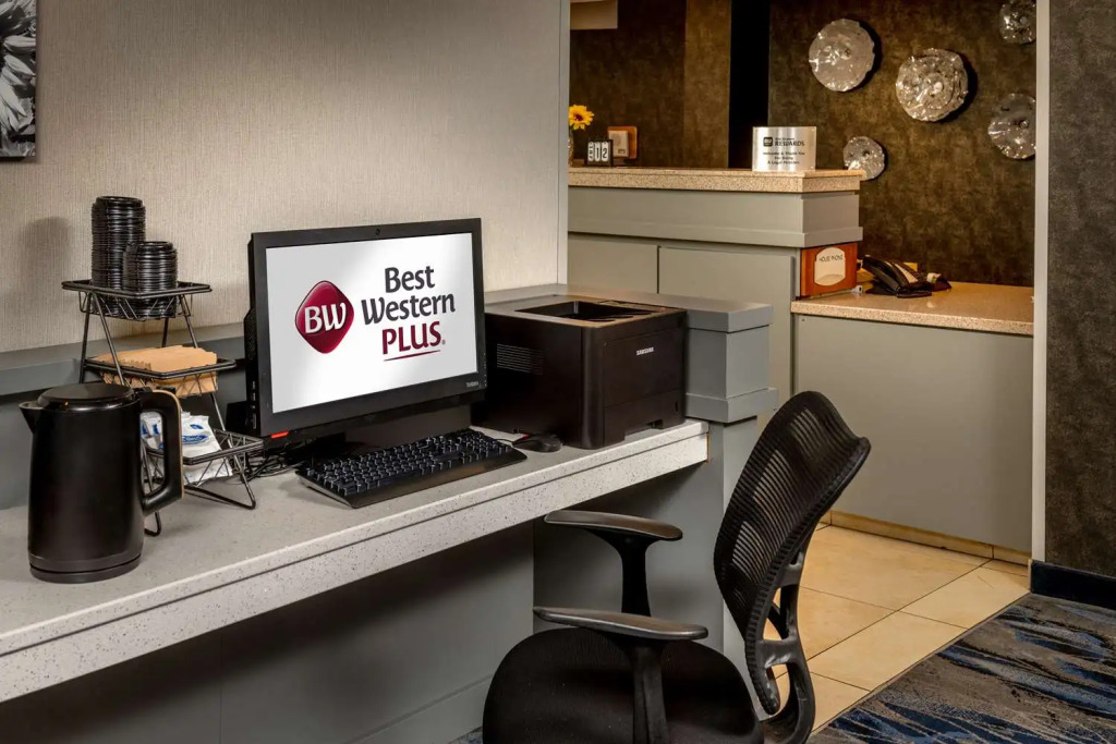 Best Western Plus Beckley Inn