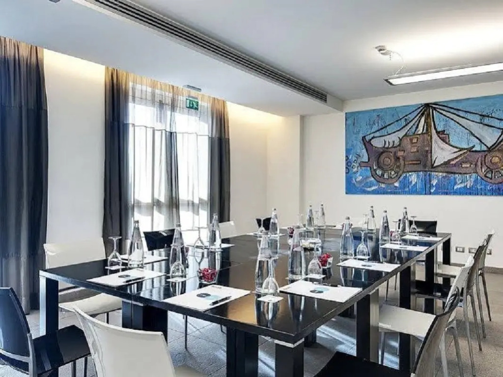 Отель Smy Aran Blu Roma Mare