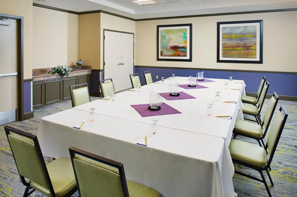 Hilton Garden Inn Hartford North-Bradley International Airport
