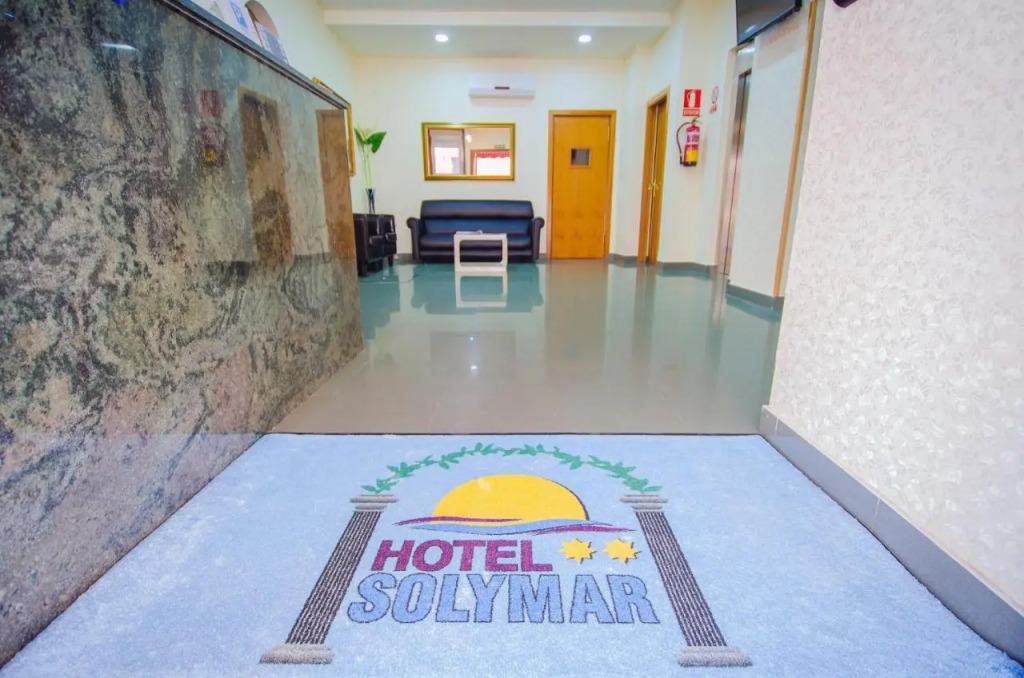 Отель Solymar