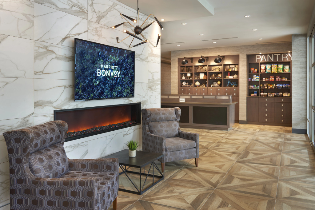 Four Points by Sheraton Windsor Downtown
