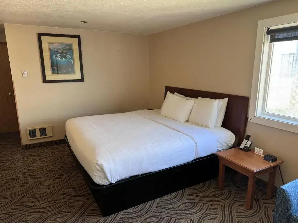 Promenade Inn & Suites Oceanfront