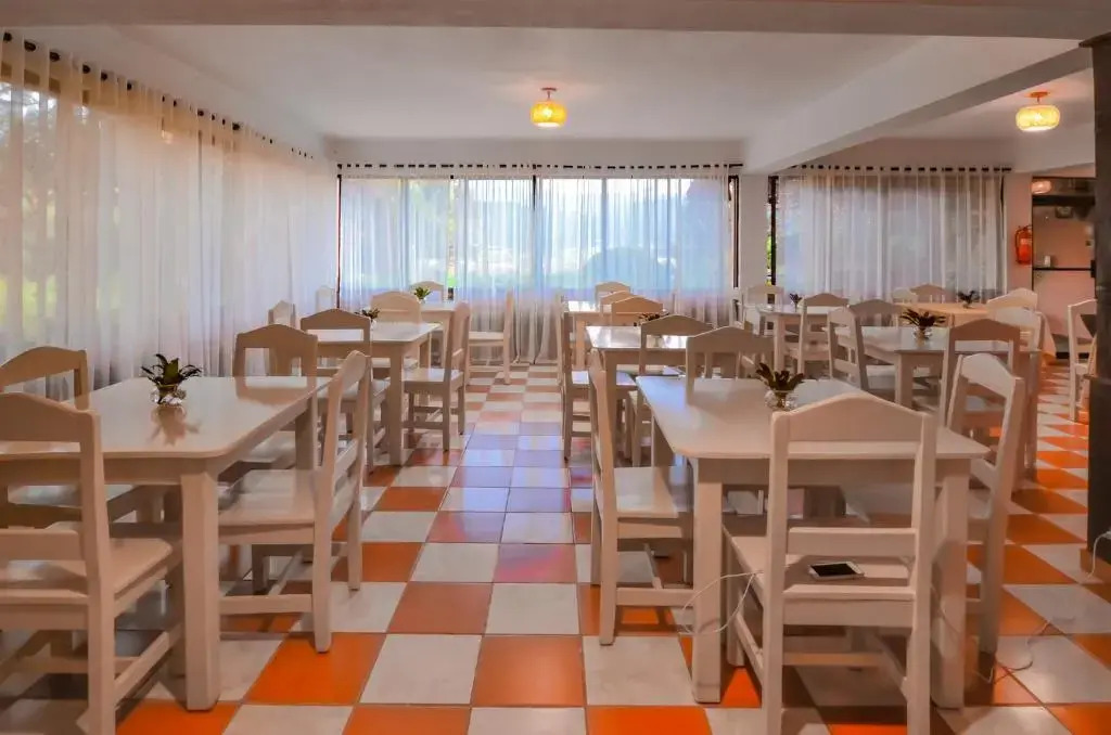 Hotel Rancho Constanza & Cabañas de la Montaña