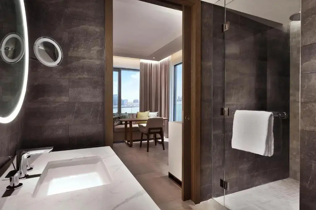 Курортный отель Hilton Abu Dhabi Yas Island