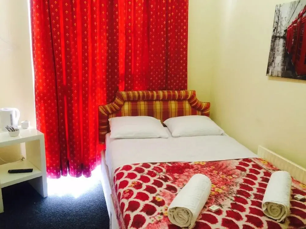 Golden Star Hotel