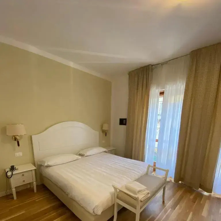 Отель Grand Hotel Duomo