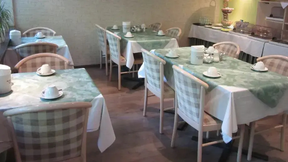 Hotel Mondial Comfort - Frankfurt City Centre