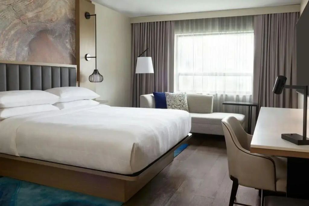Kingston Marriott Hotel