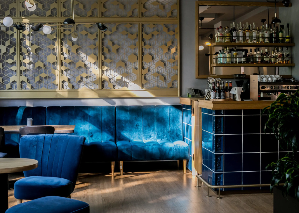 Hotel Apis