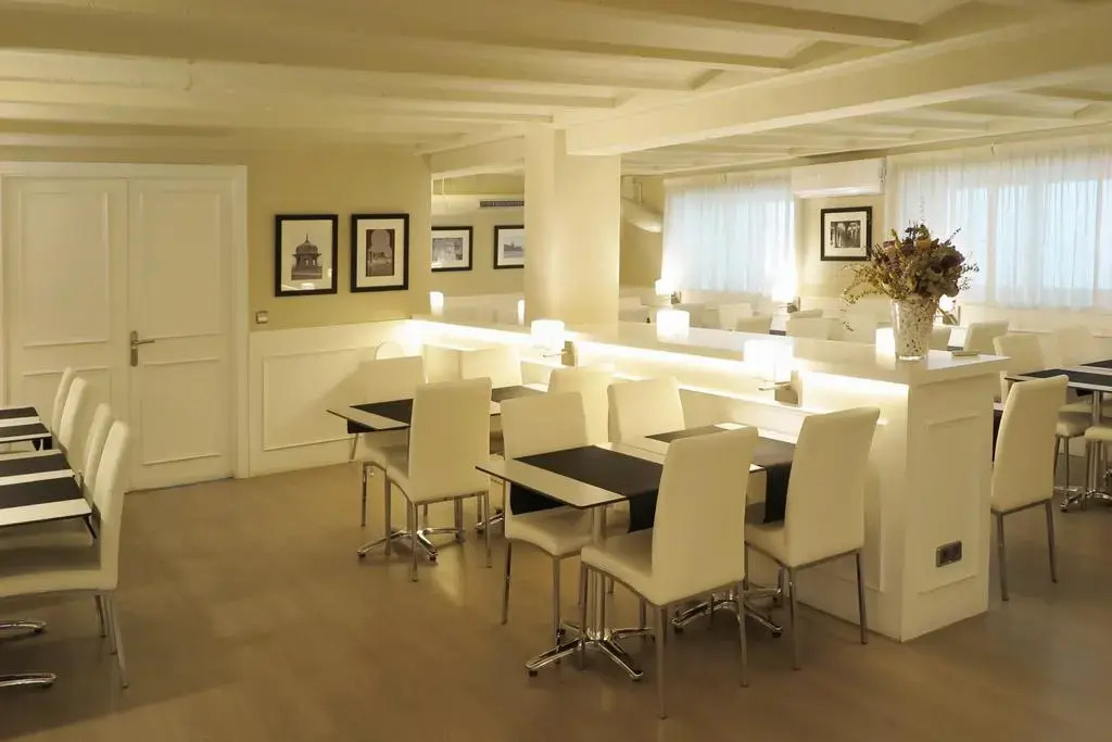 Serennia Exclusive Rooms