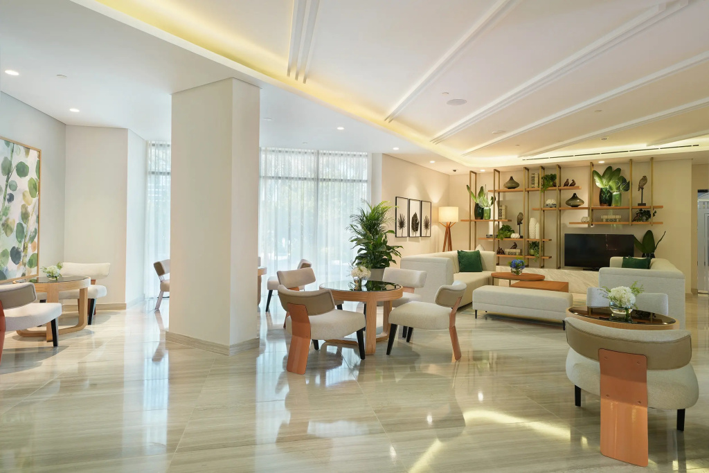 Arabian Park Dubai, an Edge by Rotana Hotel