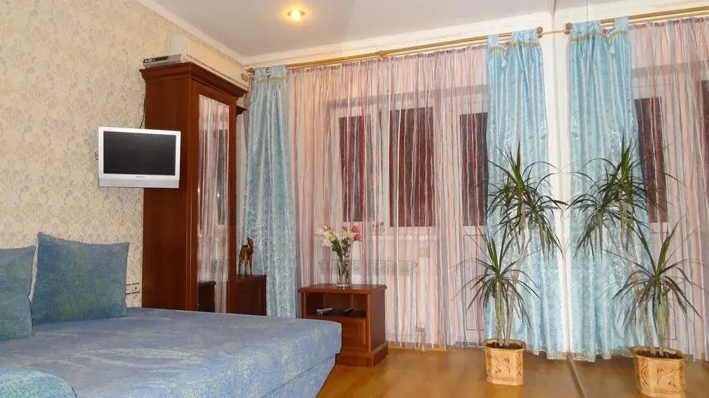 Gosti Plyus Guest House