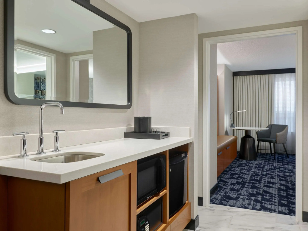 Embassy Suites by Hilton Washington DC Convention Center