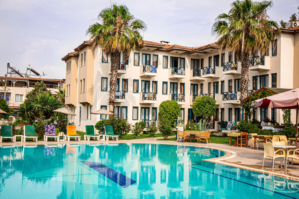 Bezay Hotel