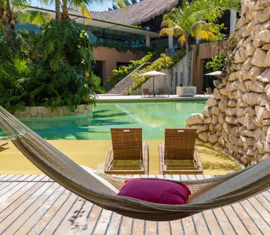 Двухместный Swim Up Garden (двуспальная кровать) в Отель Xcaret Mexico	