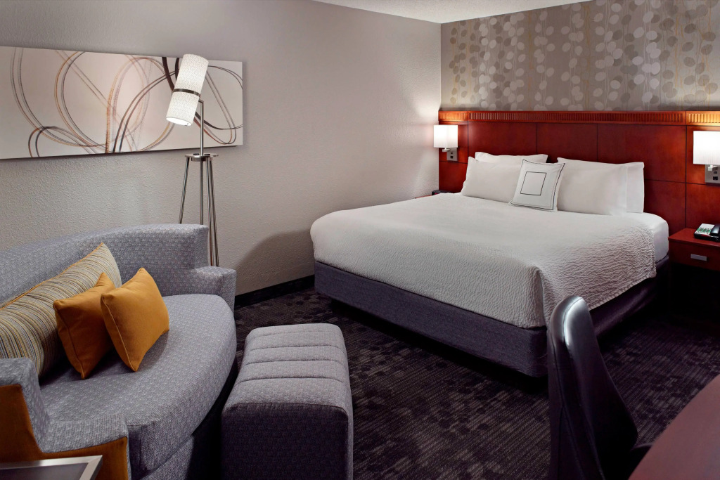 Sonesta Select Atlanta Cumberland Galleria Ballpark