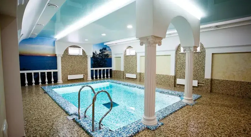 Tri Sosny Hotel