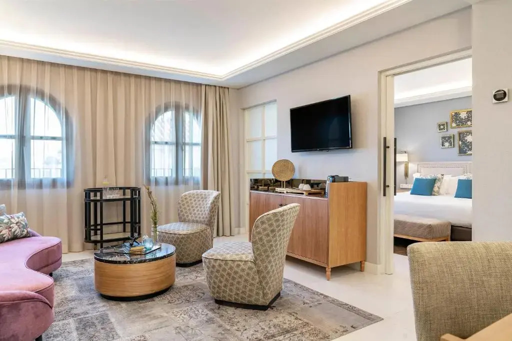 Vincci Molviedro Suites Apartments