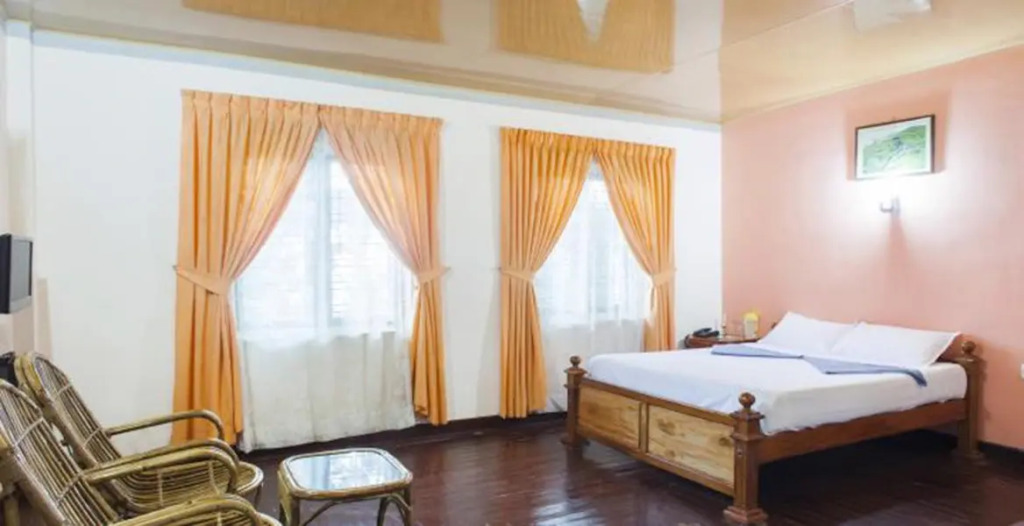 Monte Cristo Resorts