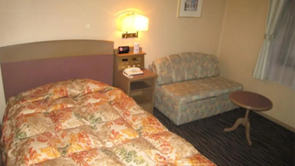 Sapporo Sumire Hotel