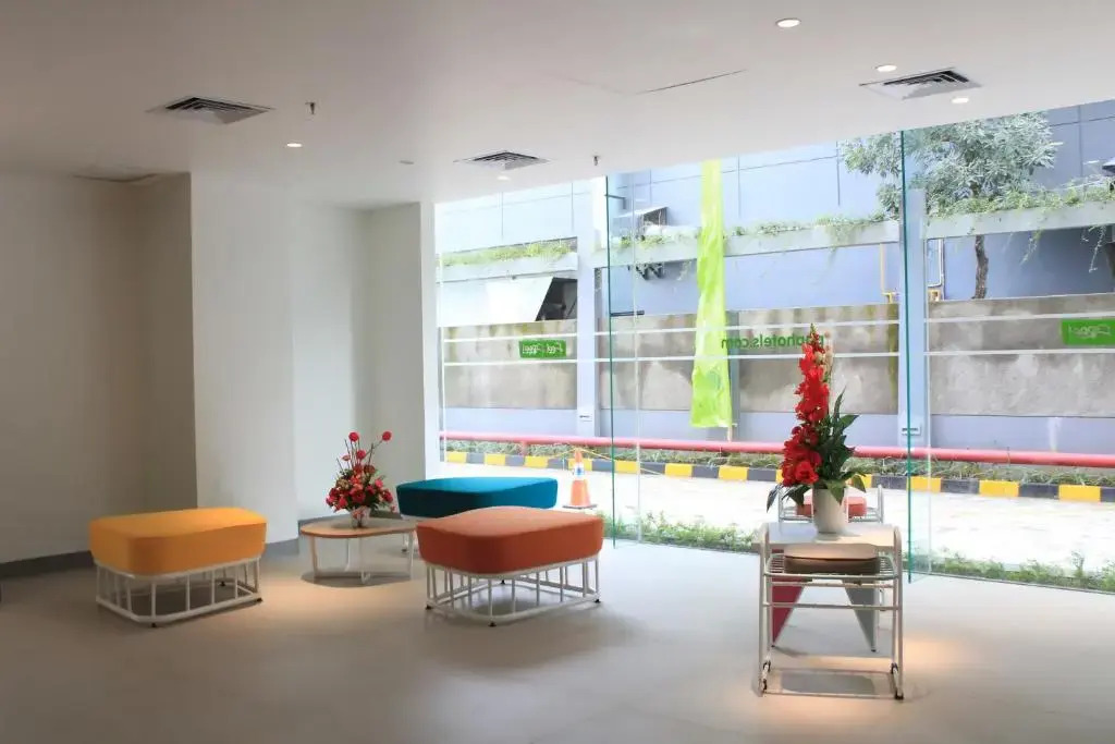 POP! Hotel Solo