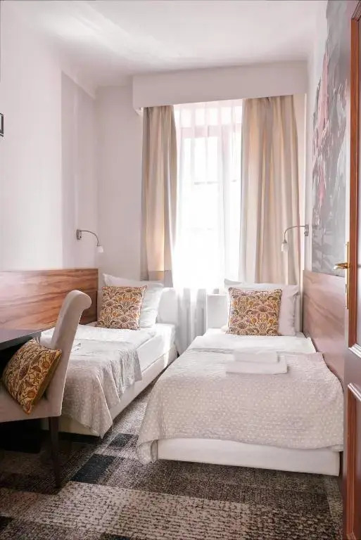 Отель Morando Dom Restauracyjny i Noclegi