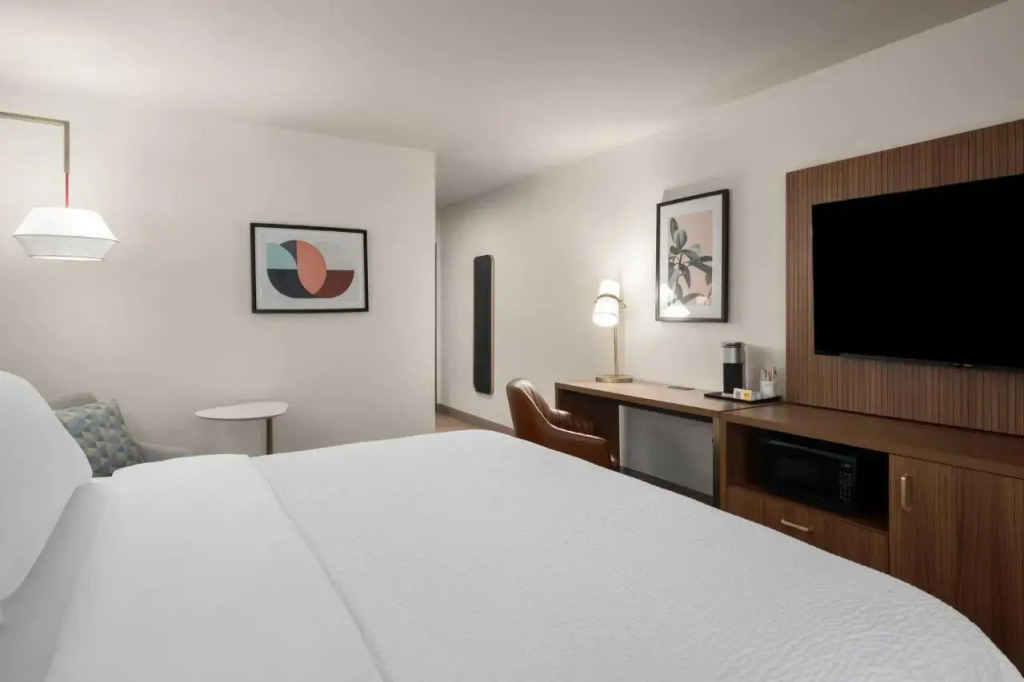 Holiday Inn Ontario by IHG