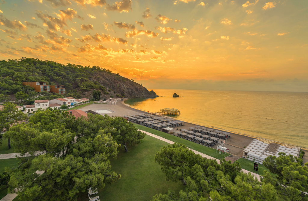 Отель Rixos Premium Tekirova