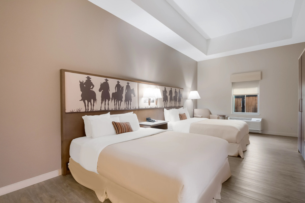 Best Western Bandera Suites & Saloon