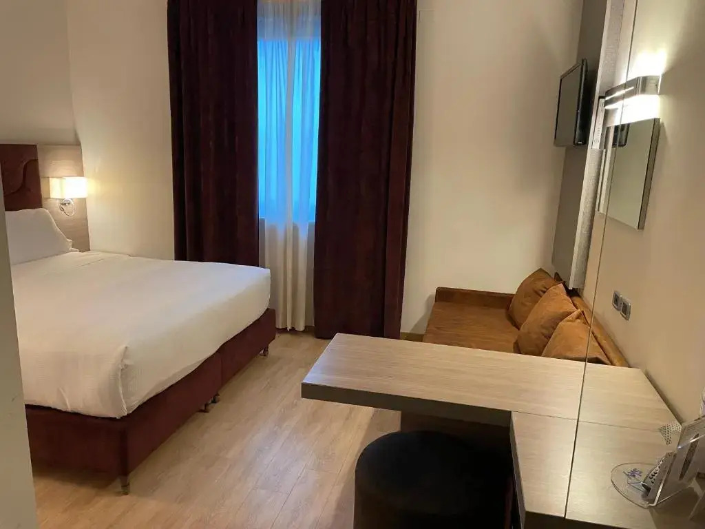 Hotel Omnia