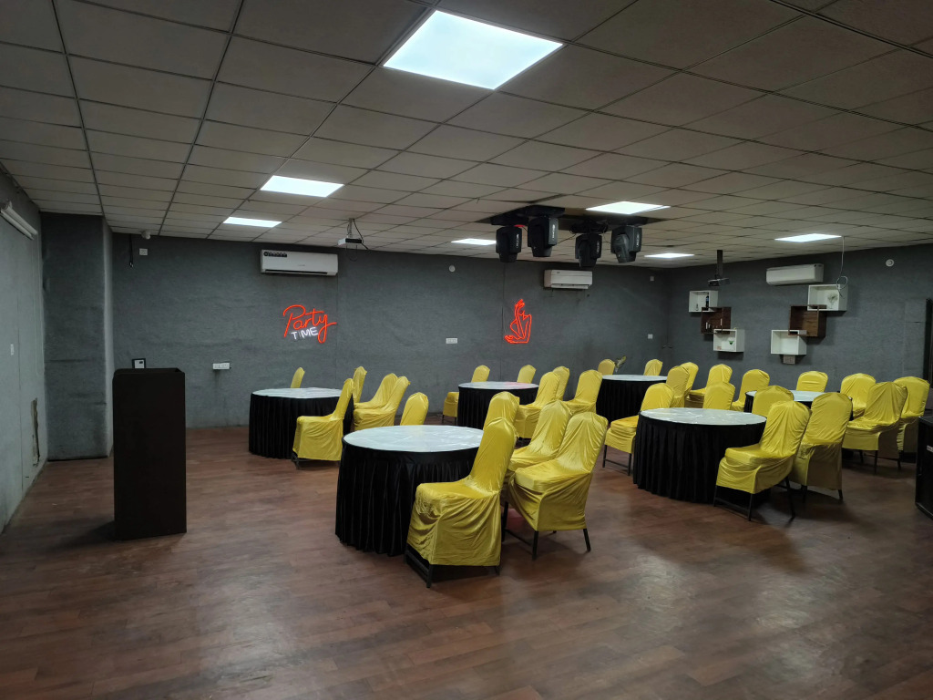 Raha Hotel